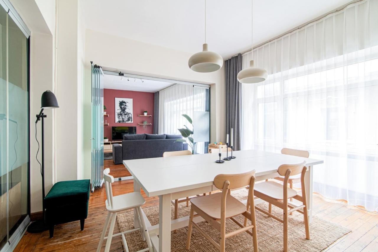 Sleek Flat Within Walking Distance To Pera Museum Apartamento Istambul Exterior foto